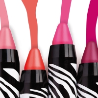Sisley Phyto-Lip Twist Lip Pencil in Cherry review – let’s twist again (and again… and again!)